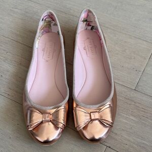 Ted Baker Rose Gold / Pink London Metallic Flats with Bow Girly Spring